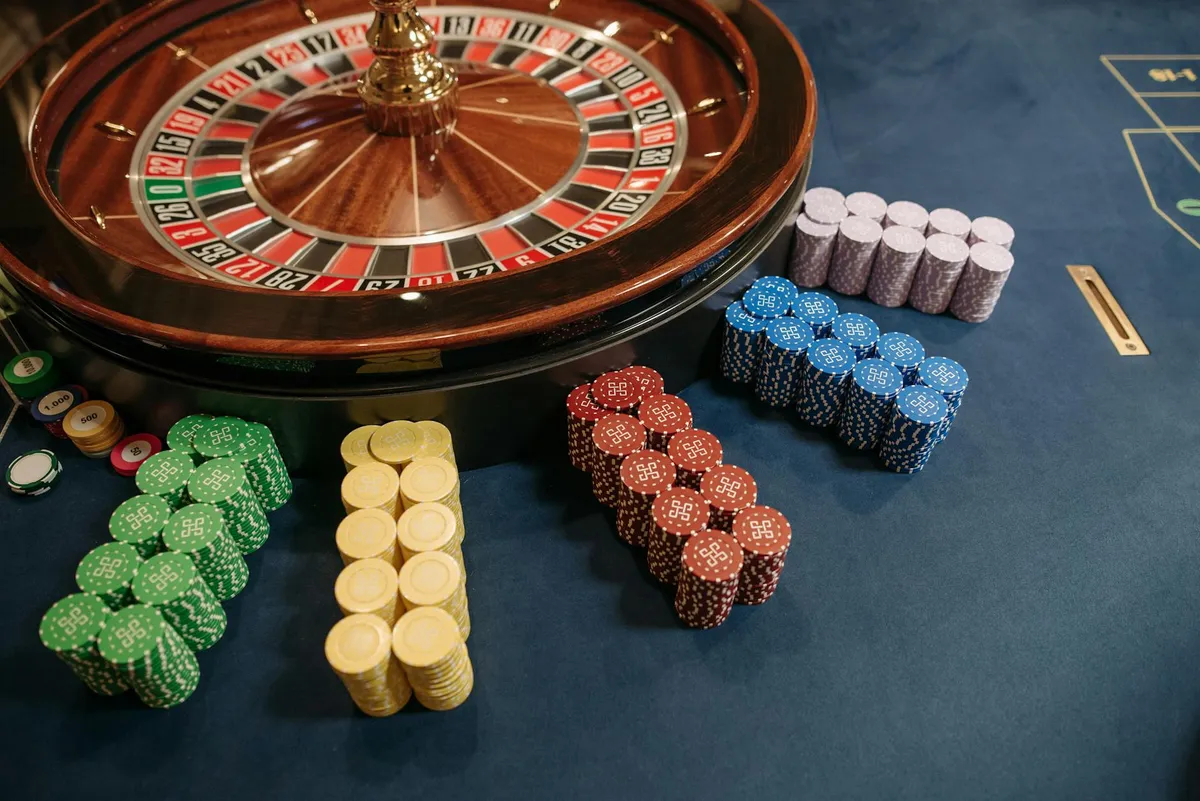 Guía de mejores estrategias de blackjack para expertos